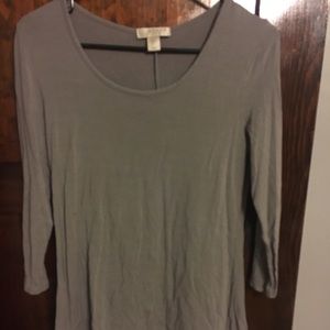 Quarter Sleeve Shirt